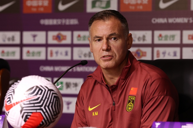 kaiyun 官网-米利西奇：首场球员们在场上略显紧张，没完全发挥出应有的控制力