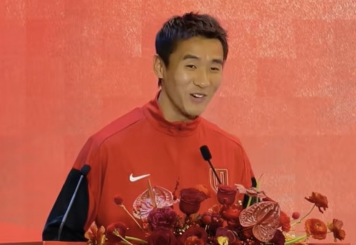 开云体育-笑喷！队长韦世豪鼓励队友时嘴瓢：输了一起狂，哦不，输了一起扛